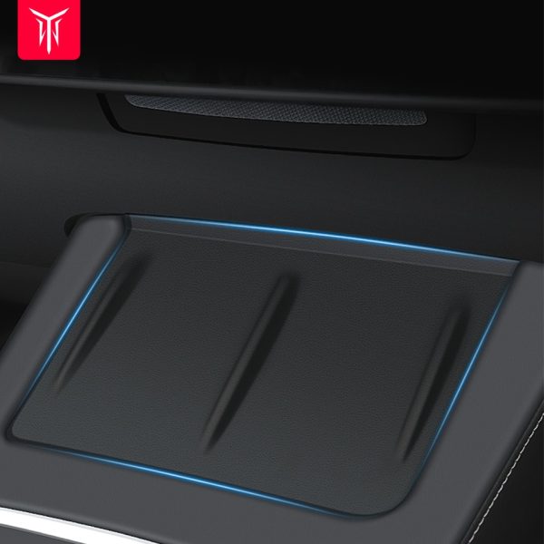 For Tesla Model Y Model 3 Silicone Anti-skid Pad For Tesla Car  2021-22 Model3 Phone Wireless Charging Pad ModelY Accessories - Image 2